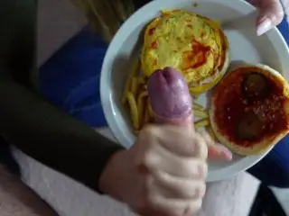 I want more Sauce in my Burger, Cum Eating, Food Porn