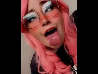 Here are all the Ahegao Snaps I Tease my Stepbro With... would you Fuck me if I was your Stepsis?