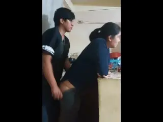 Sirvienta Follada En La Cocina (casi Nos Pilla Mi Esposa)