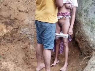 පස් වැඩපලේ කෙල්ලට ගැහුවා චූ යනකම් Sri Lanka Outdoor Fun