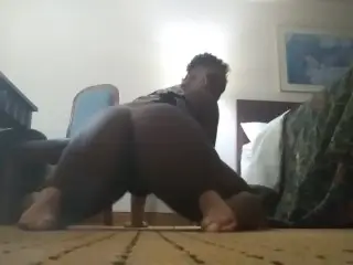 Ebony Twerk Video!! Naked Ass Popping!!