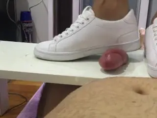 White Sneakers Shoejob