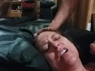 Using her Mouth to Cum Part 2 (a different Angle)