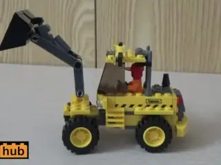 Can this Lego Bulldozer have more Views than Mia Khalifa?