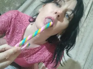 She Sucks a Lollipop and Shoves it in her Hairy Pussy GinnaGg