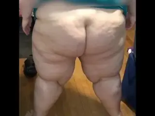 Fat Ass Learning to Twerk Pt1