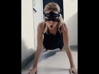 Tik Tok Stripping Push-ups Training