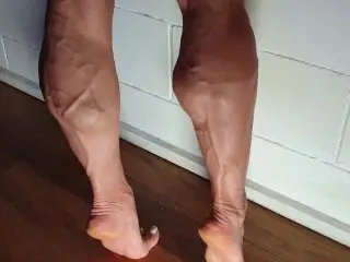 Big Ripped FBB Legs Struting around Flexing and Viens Popping INSANE CALVES