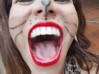 VORE SEXY CAT DEBORA-FULL VIDEO