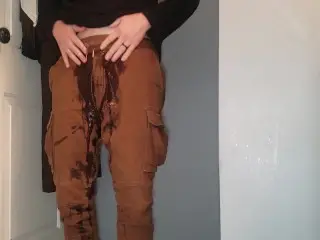 Desperate Pee in Pants