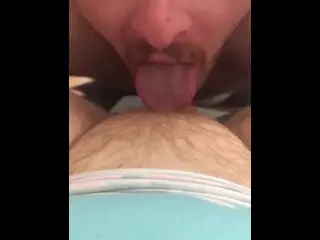 Licking her Pussy see her Cum on my Tongue 👅