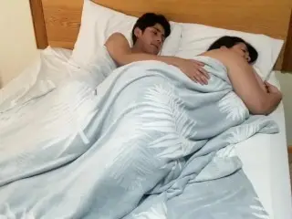 Stepson Sharing Bed Stepmon for Trip