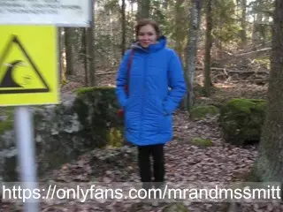 Russian MILF Publicly Sucked off a Stranger in a Park in Finland