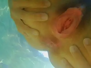 Close up FUCK in the Sea # Underwater CUM Leak n Vagina Cleaning