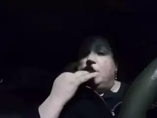 BBW masturbates in car