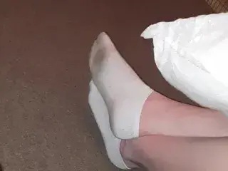 Watching goddesses feet in socks, sockjob teaser