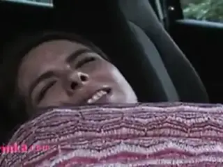 Zuzinka masturbates until orgasm in the car