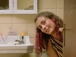 Javiera Diaz de Valdes washing machine sex scene