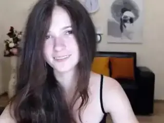 Cute 18 y.o. webcam perfect body brunette dancing