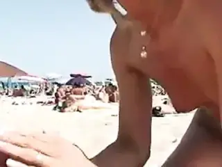 naomi1 blowjob on a beach