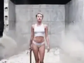 Miley Cyrus porn music remix