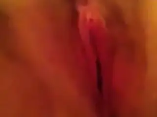Wife Play Pussy