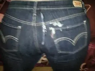 Cum on Wifes Levis jeans ass