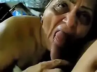 70yr Mature Blowjob She dont like cum in mouth