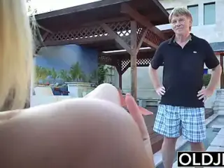 Valentines Day Grandpa fucks teen pussy and gets a blowjob