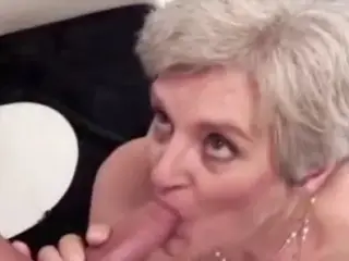 Busty Granny Gives Her Hairy Pussy For Fucking