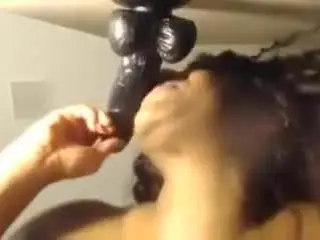 Black chick riding and squirting