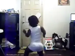 thick black midget dancing