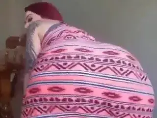 Sundress Twerk