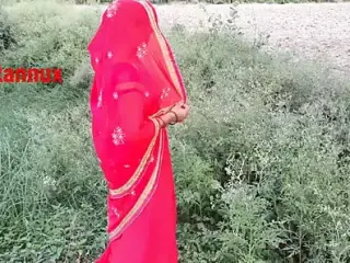 Sona bhabhi outdoor fucking pussy doggystyle sex – Village girl