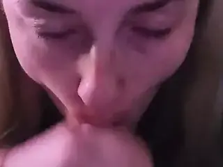 Sucking a hard cock before going to bed - Mama_Foxx94