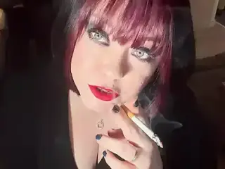 British Tart Tina Snua Tugs On Her Perky Nipples & Chain Smokes 2 Cigarettes - Big Tits BBW Satisfies Yr Smoking Fetish