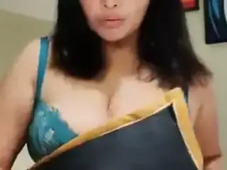 Actress Rajsi Verma – boobs and ass show