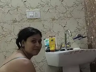 Puja bhabhi bathing in shower