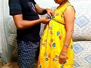 Tailor ne Everbest Big Boobs Bhabhi ko Chod diya - Desi Tumpa