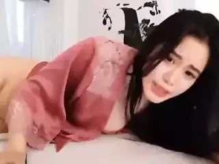 Chinese webcam girl