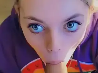 Crazy Sexy Head From Super Hot Teen in Miami