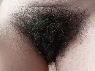 Amateur Latina undresses in bucatarie🍑 Hot brunette pussy hair,big ass, big nipples, big tits