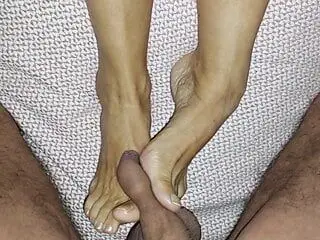 Selena's feet posing and cum creaming