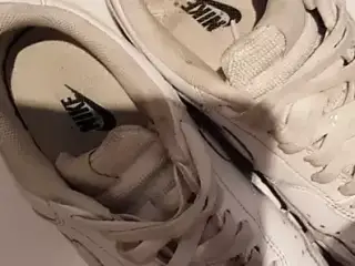 Cum again her Nike Air Force 1