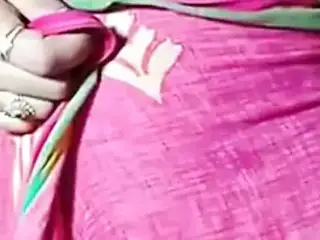 Desi Sexy Village Bhabhi Nude Show