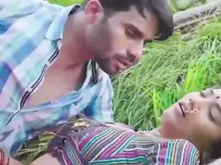 Khet me kari bhabhi ki chudai