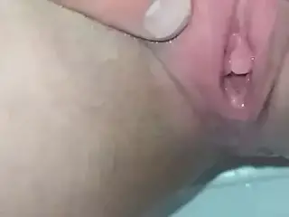watch me pee and fuck holes