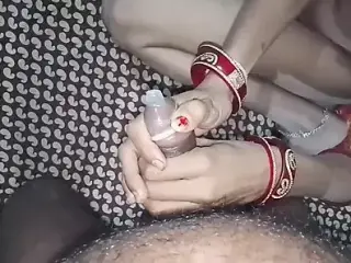 Biwi ko land chusaya or chut le li meri randi bibi ki jabardast chudai kiya full garmi me