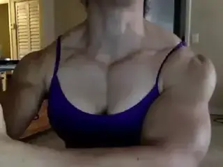 Fbb pecs and biceps on cam