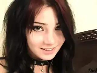 Emo teen chick touching her pussy solo